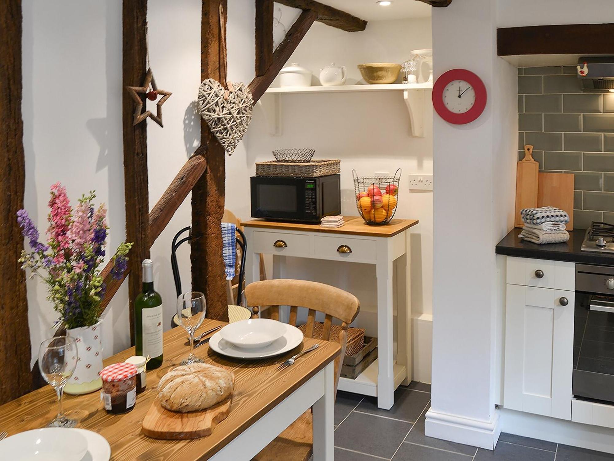 Lavenham Red Brick Cottage Exterior photo